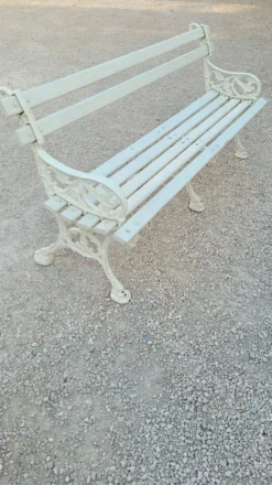 Banc de jardin signé Godin en fonte de maison bourgeoise