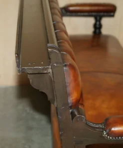 Banc de pub victorien Chesterfield en cuir restauré