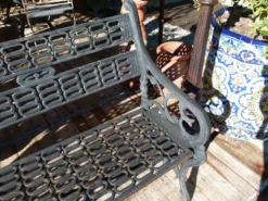 Banc en fonte
