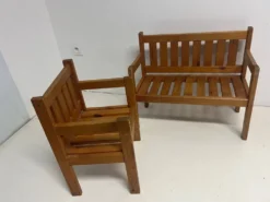 Banc et chaise enfant