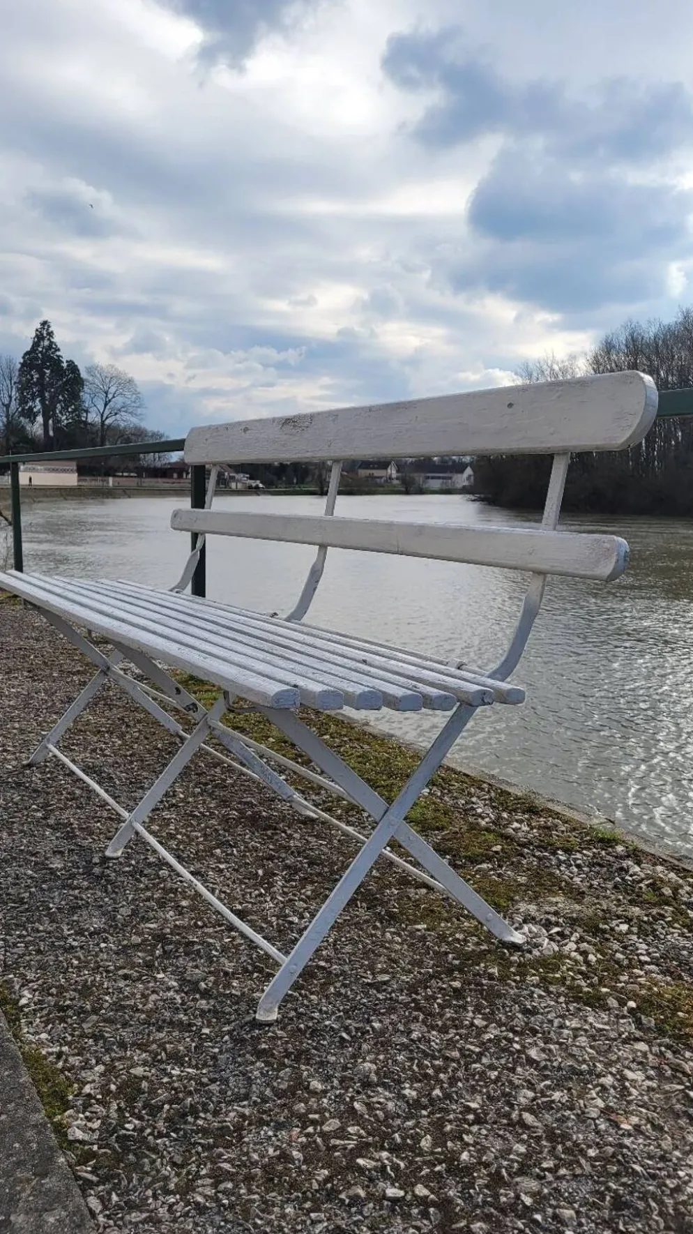 Banc pliant de Jardin en fer et bois ancien - 1950s