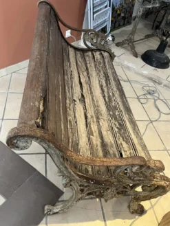 banc style colonial ancien