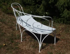 Banquette de jardin en fer forgé