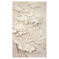 Bas-relief au décor floral