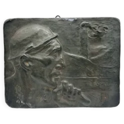 Bas-relief en plâtre
