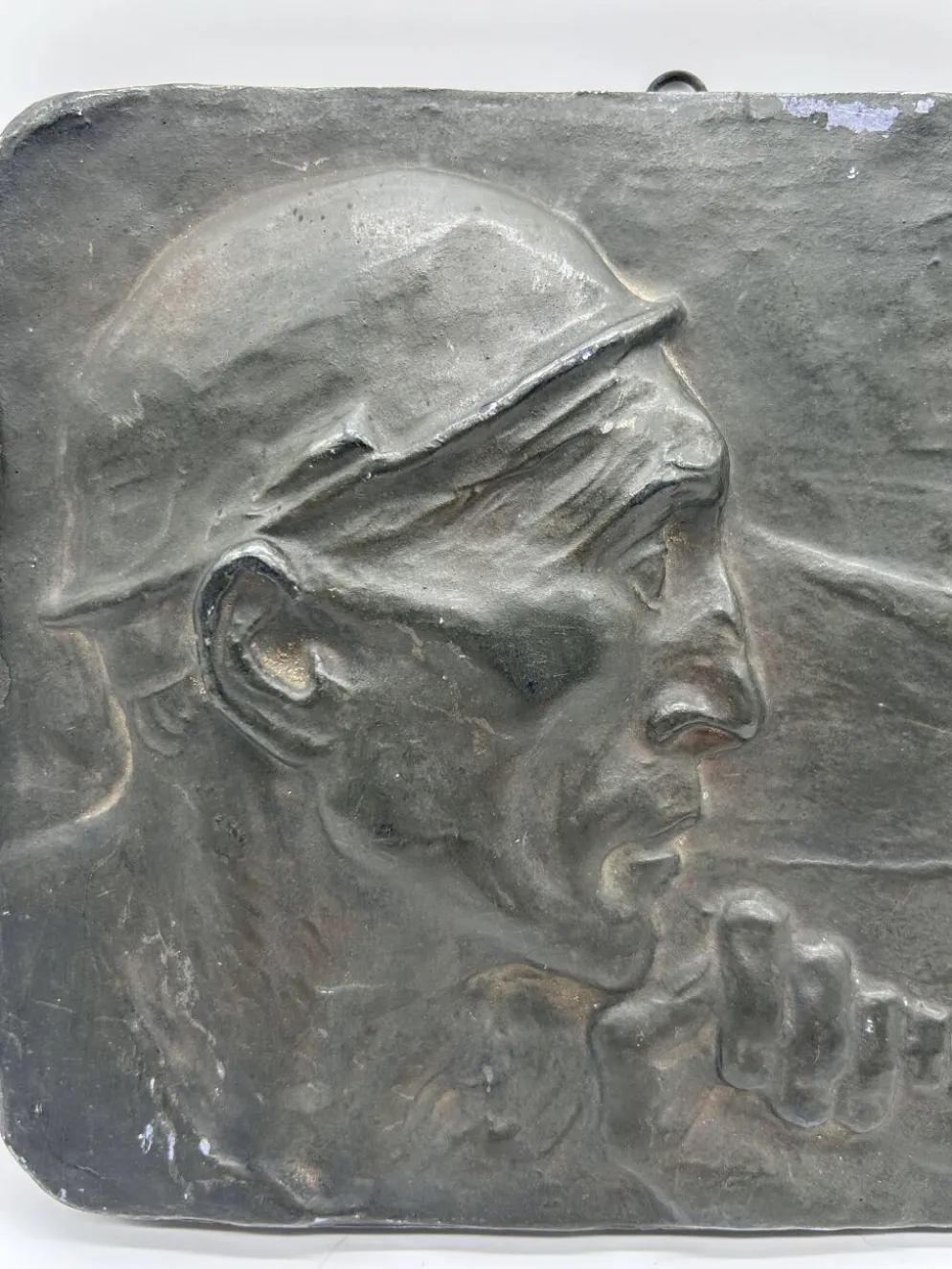 Bas-relief en plâtre "Le Mineur" de Constantin Meunier