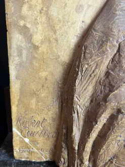 Bas-relief en plâtre patiné signé Robert Coutin début XXème