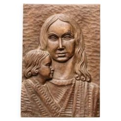 Bas relief moderniste, vierge à l'enfant, bois sculpté, signé