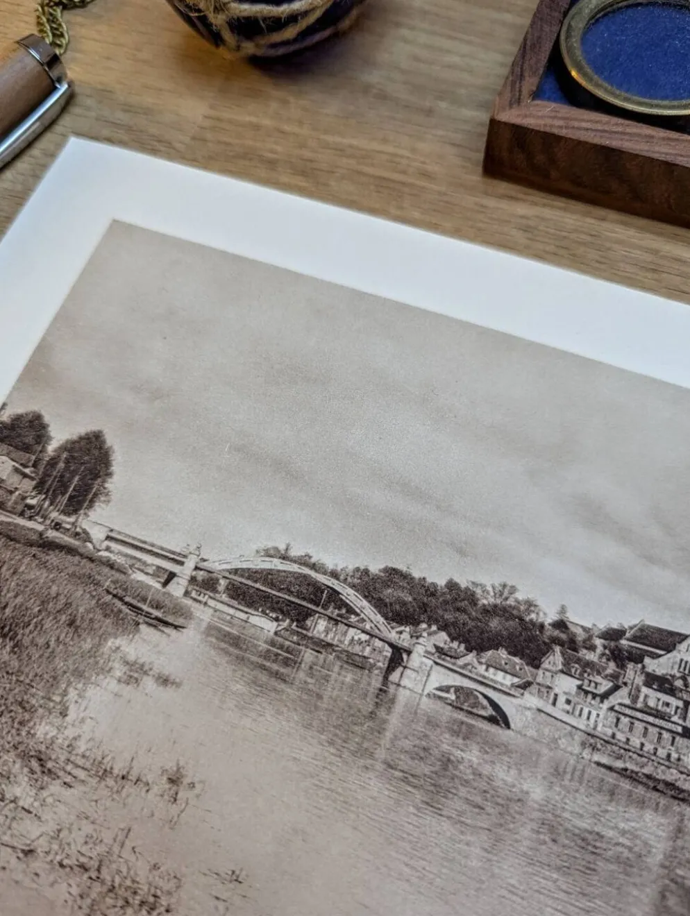 Beaumont-sur-Oise, planche photo imprimée en 1934.
