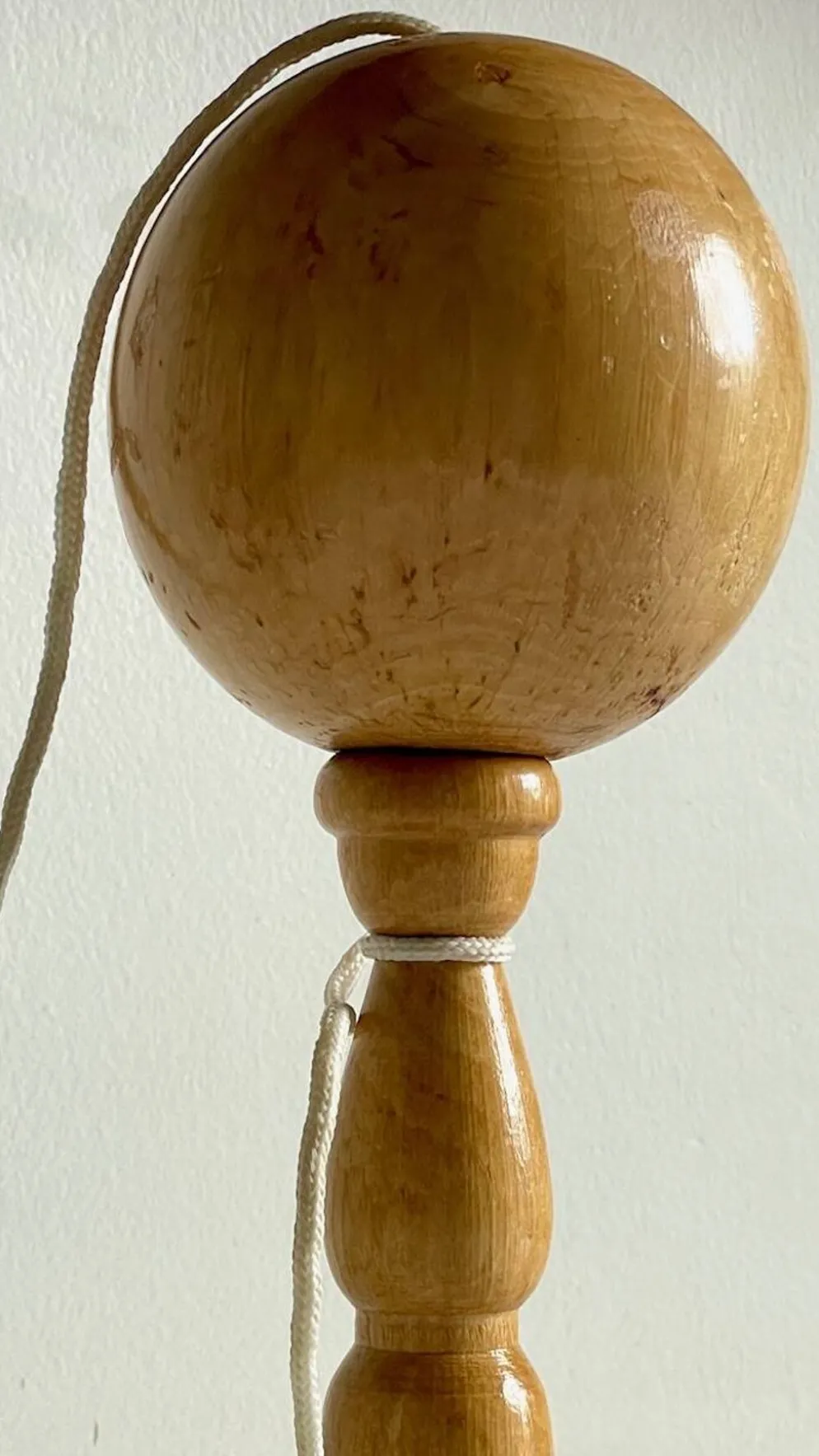 Bilboquet vintage bois massif