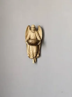 Bénitier céramique ange ailé antique objet religieux décoration campagne