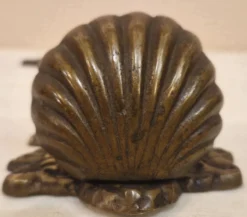 Bénitier en bronze d'époque fin XIXe