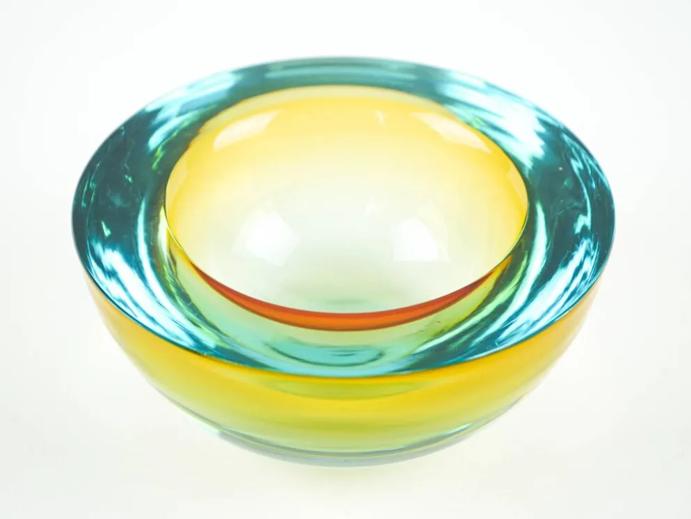 Bol en verre, verre de Murano, années 1970, fabriqué en Italie