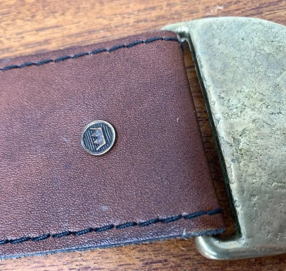 Bol ou cendrier en bronze et cuir avec accoudoirs, années 1960