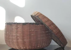 Boîte de rangement vintage en bambou tressé et osier