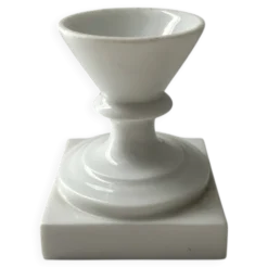 Bougeoir classique en porcelaine