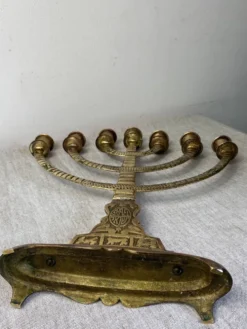 Bougeoir, Menorah à sept branches