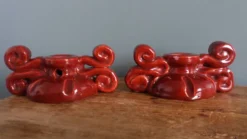 Bougeoirs en céramique artisanale bordeaux