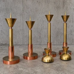 4 bougeoirs postmodernes cuivre et laiton, années 1970