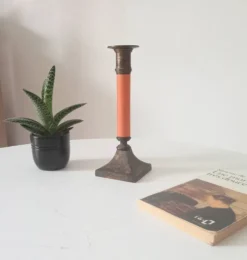 Bougeoir vintage en laiton massif doré et bois orangé