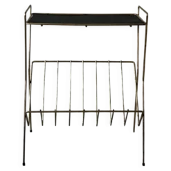 Bout de canapé - porte revue en métal perforé, dlg Matégot