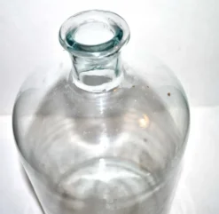 Bouteille d'apothicaire - bonbonne ancienne en verre soufflé bleuté Pharmacie