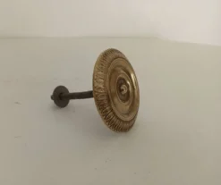 Bouton de meuble ancien Empire en bronze XIXeme