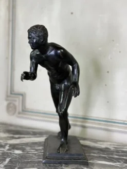 Bronze Grand Tour, un des deux coureurs de la Villa des Papyri, patine noire vers 1880