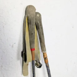 Bâtons de ski en bois