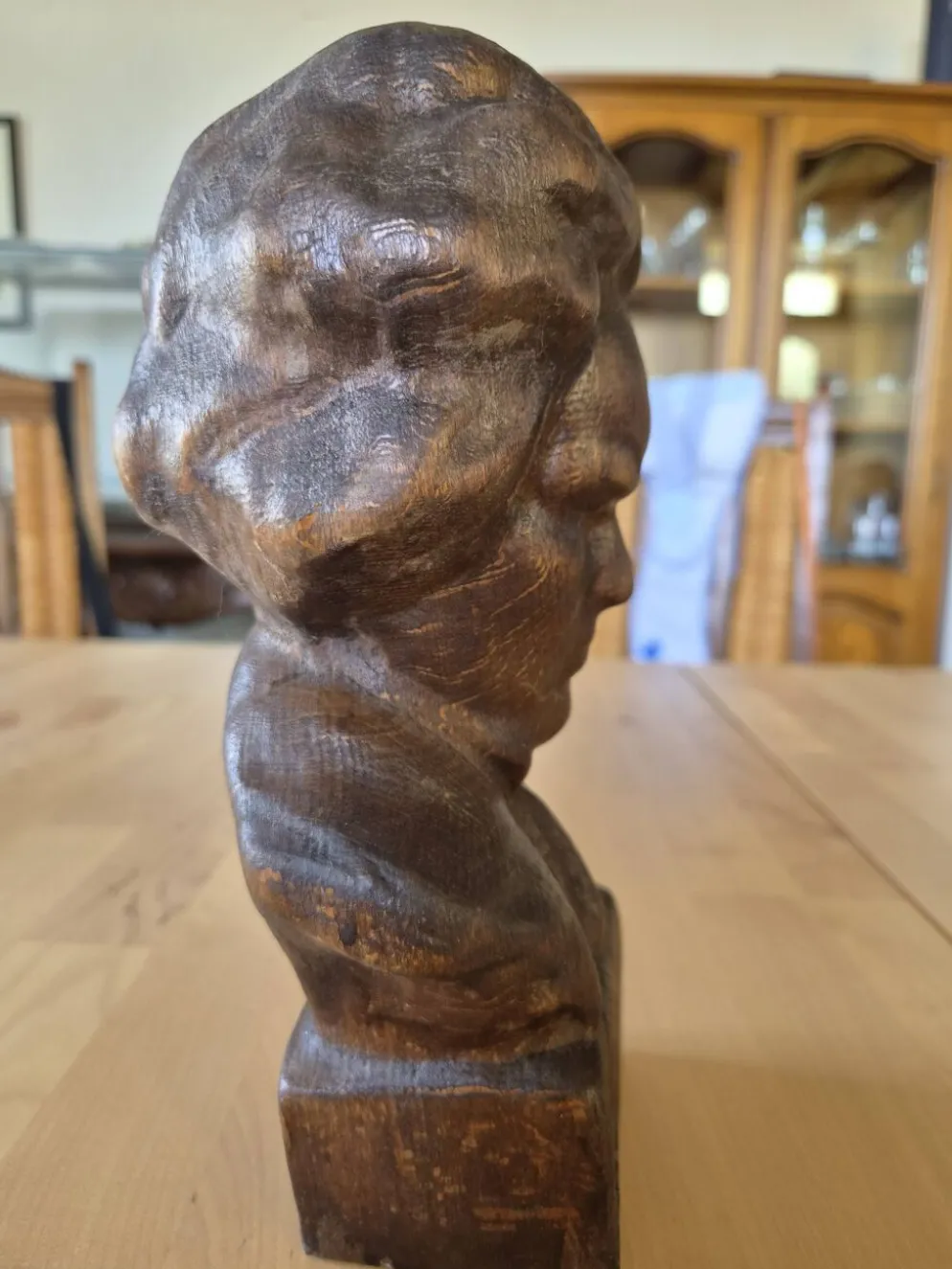 Buste de Beethoven sculpté en bois - statue vintage
