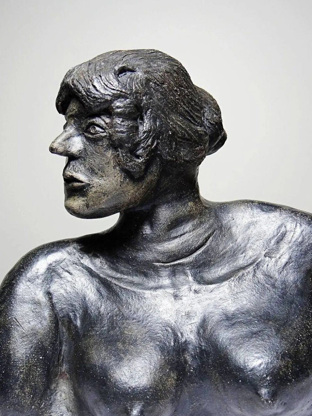 Buste de femme en céramique artisanat d'art, XXe