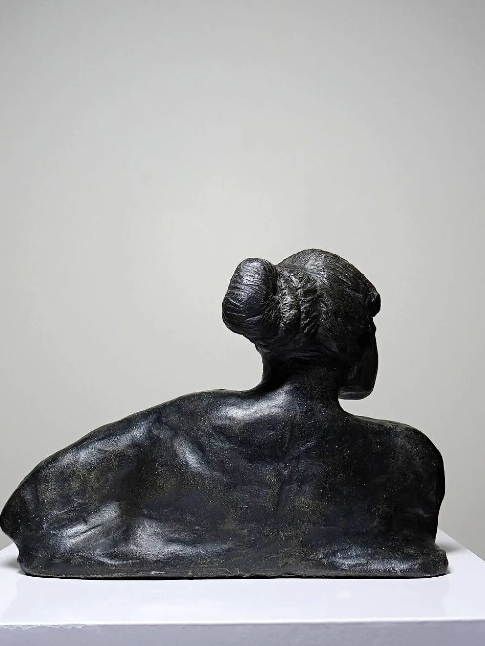 Buste de femme en céramique artisanat d'art, XXe