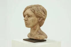 Buste de femme sculpté en studio, années 1970