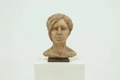 Buste de femme sculpté en studio, années 1970