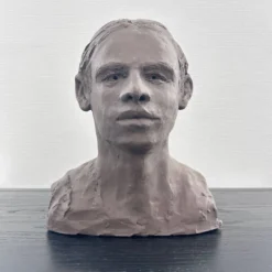 Buste de jeune aborigène