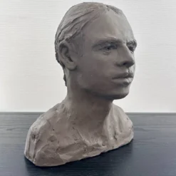 Buste de jeune aborigène