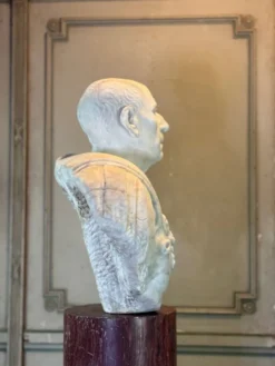 Buste de l’empereur Galba, marbre blanc de Carrare, XVIIIème siècle