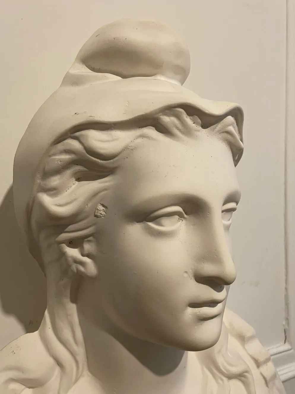 Buste de Marianne en plâtre modèle Mauger