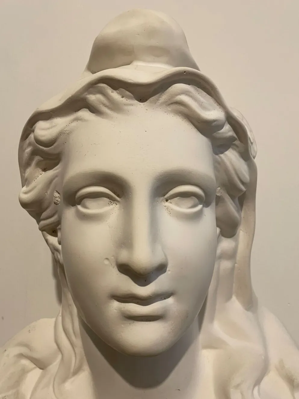Buste de Marianne en plâtre modèle Mauger