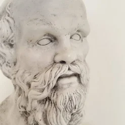 Buste de Socrate en plâtre blanc et base en marbre noir, 1940