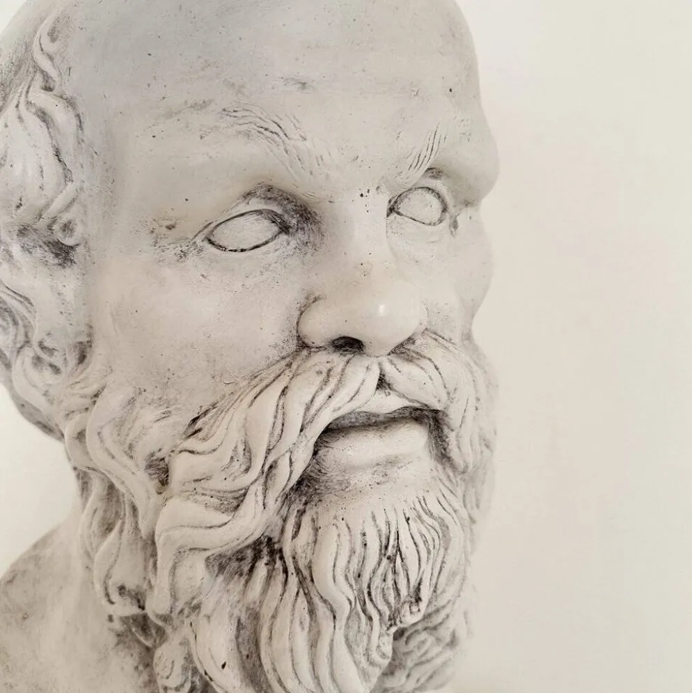 Buste de Socrate en plâtre blanc et base en marbre noir, 1940