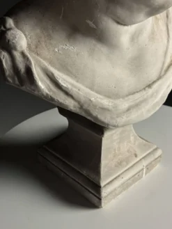 Buste de Vitellius en plâtre romain, 20e siècle.