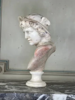 Buste d'Hermès en albâtre, Italie vers 1880