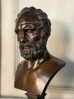 Buste en bronze représentant un philosophe d’après l’Antique, XIXe siècle, fondeur Luppens