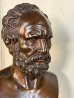 Buste en bronze représentant un philosophe d’après l’Antique, XIXe siècle, fondeur Luppens