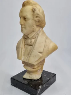 Buste en cire du compositeur Frédéric Chopin, 16 cm