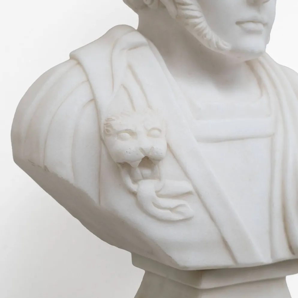 Buste en marbre blanc d'un empereur romain, XXe siècle
