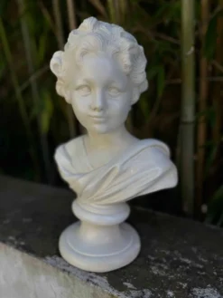 Buste en plâtre