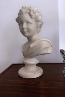 Buste en plâtre