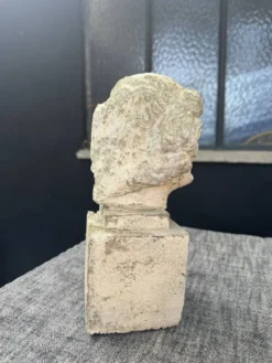 Buste en plâtre antic